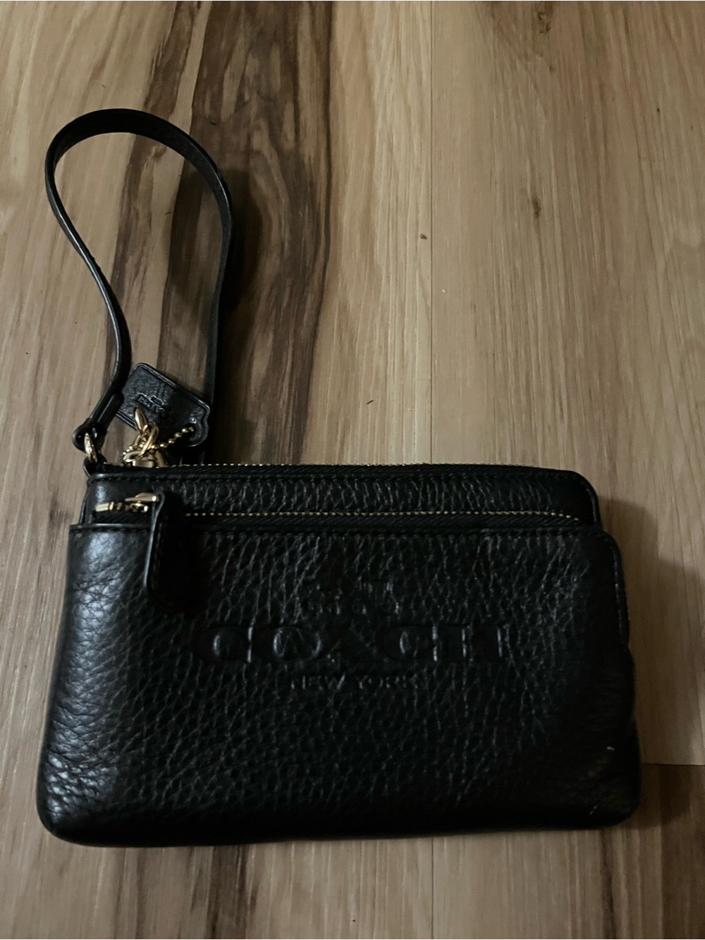COACH New York Black Pebbled Leather Wristlet Two Pouch Corner Zip 4x6 EUC